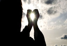 炒股票什么开户好:股票的融资余额是什么意思-狂买49亿股！险资二季度重仓买了这些 投资者能“抄作业”吗